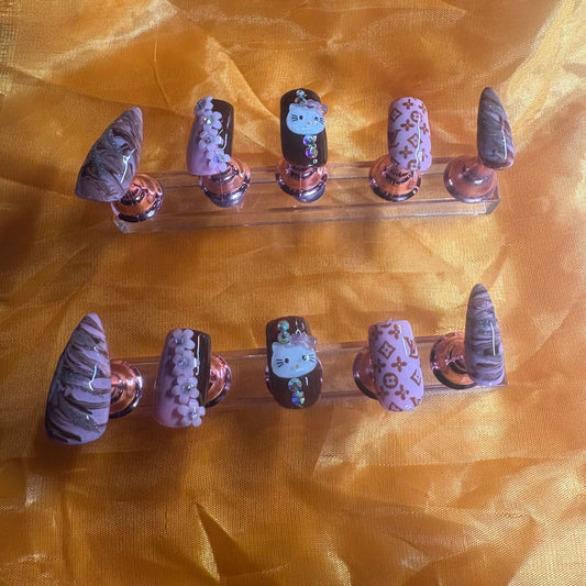 Pink and Redish brown nails